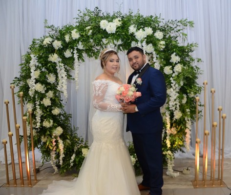 La boda de Rony Herrera y Mónica Cárcamo: radiantes de felicidad en su “Sí, quiero”