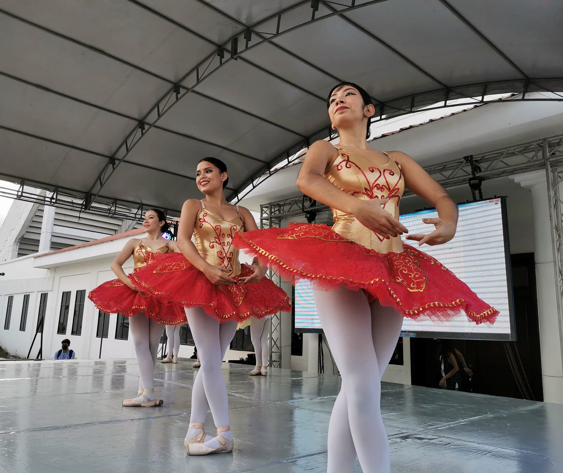14 academias de baile de San Pedro Sula se unen a la celebración mundial del Día Internacional de la Danza