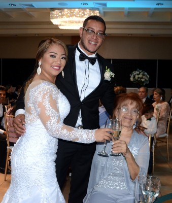 La boda de Dariela y Edwin… Romance y elegancia de ensueño