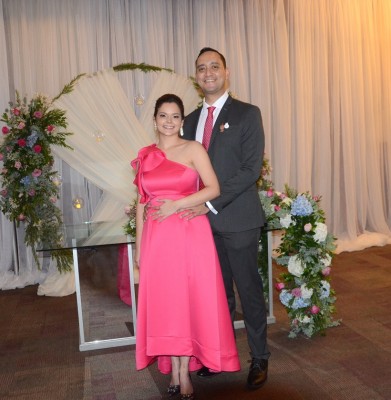 Elegante boda civil de Elisa Alejandra Siwady y Gustavo Antonio Suarez 