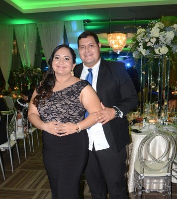 La boda de Gabriel Morales y Waldina Flores… un enlace de esencia clásica