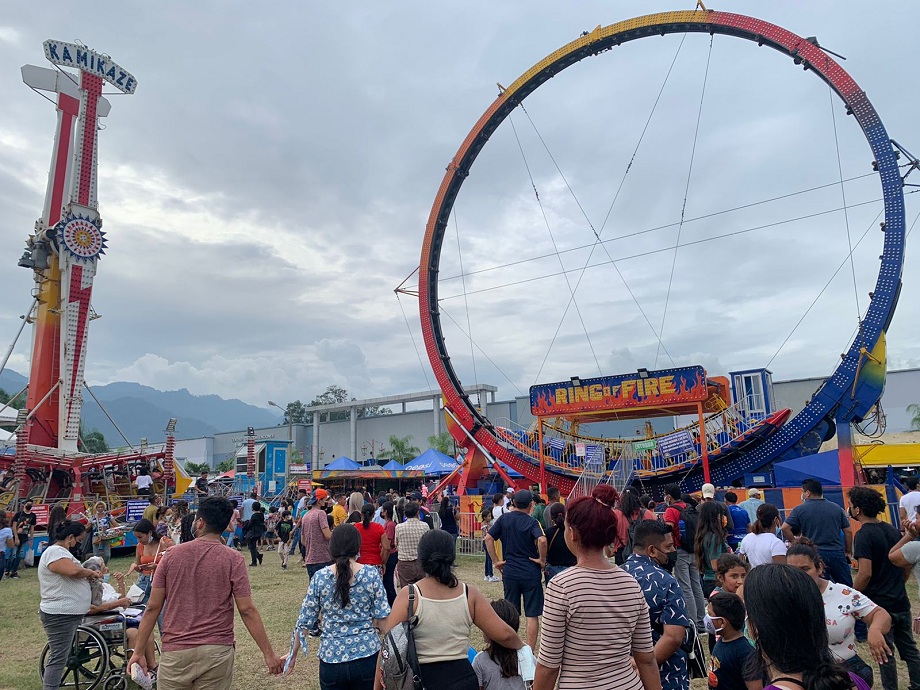 Sampedranos abarrotaron el fin de semana Expocentro