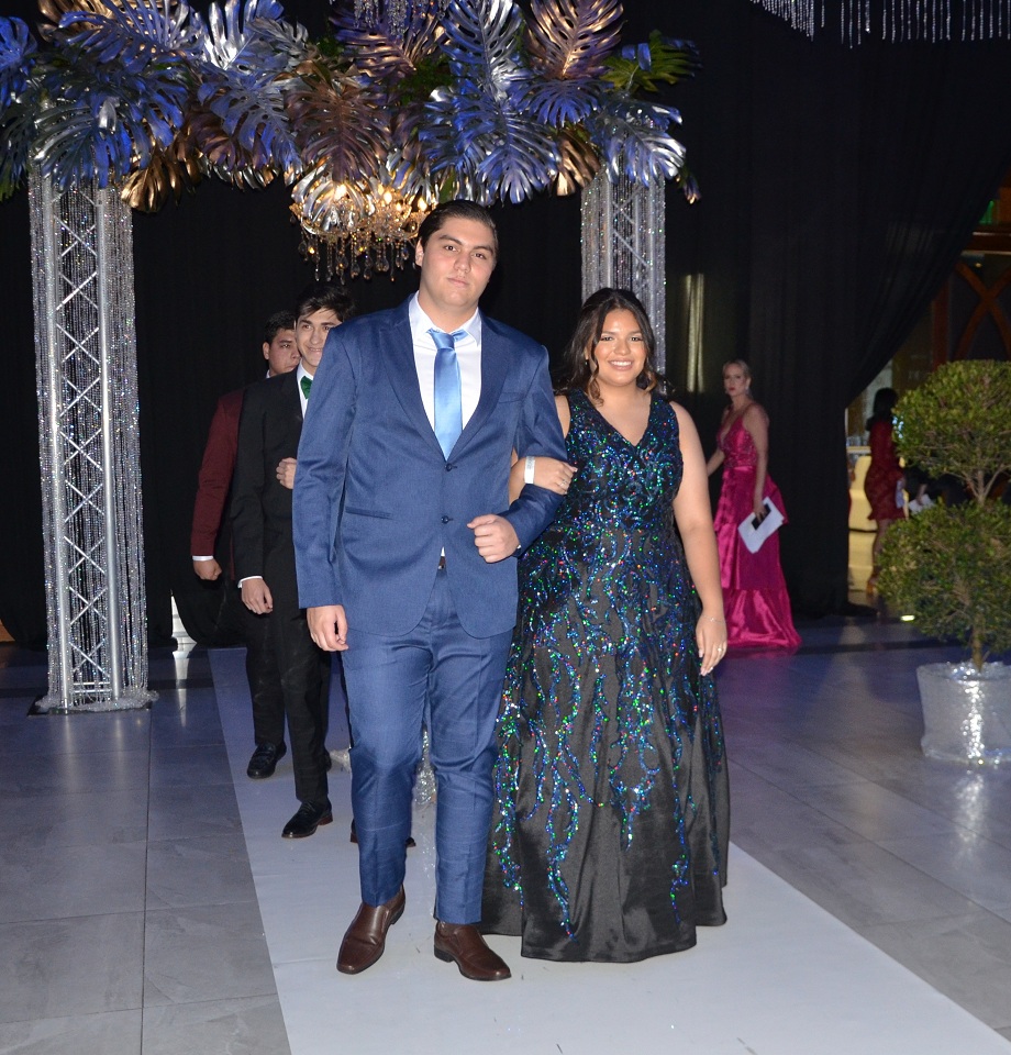 Elegancia y alegría en la fantástica gala de graduación de la SERAN School