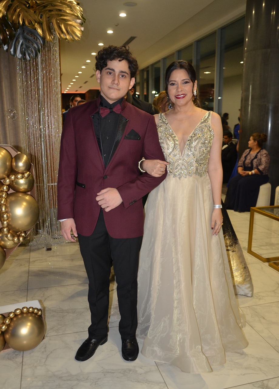 Elegancia y alegría en la fantástica gala de graduación de la SERAN School