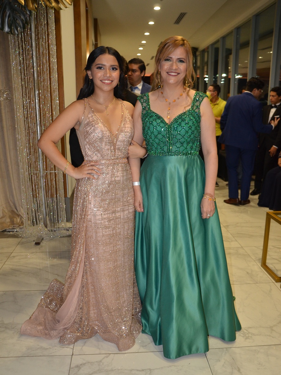 Elegancia y alegría en la fantástica gala de graduación de la SERAN School