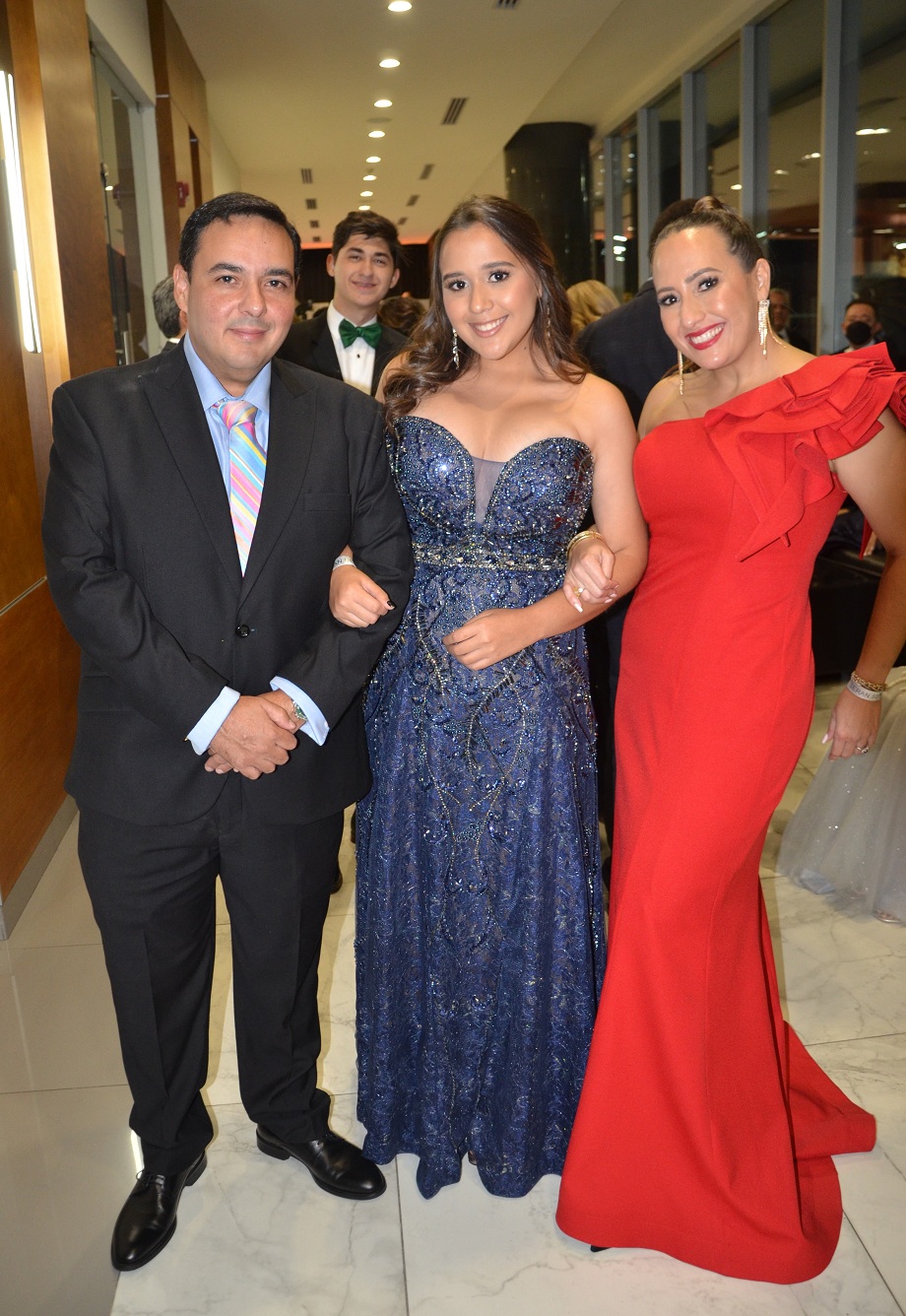 Elegancia y alegría en la fantástica gala de graduación de la SERAN School