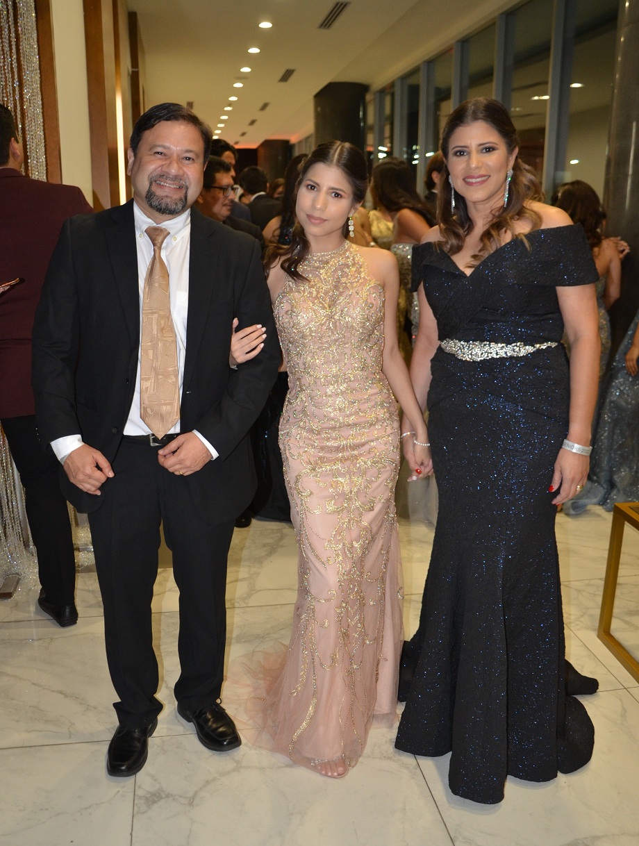 Elegancia y alegría en la fantástica gala de graduación de la SERAN School