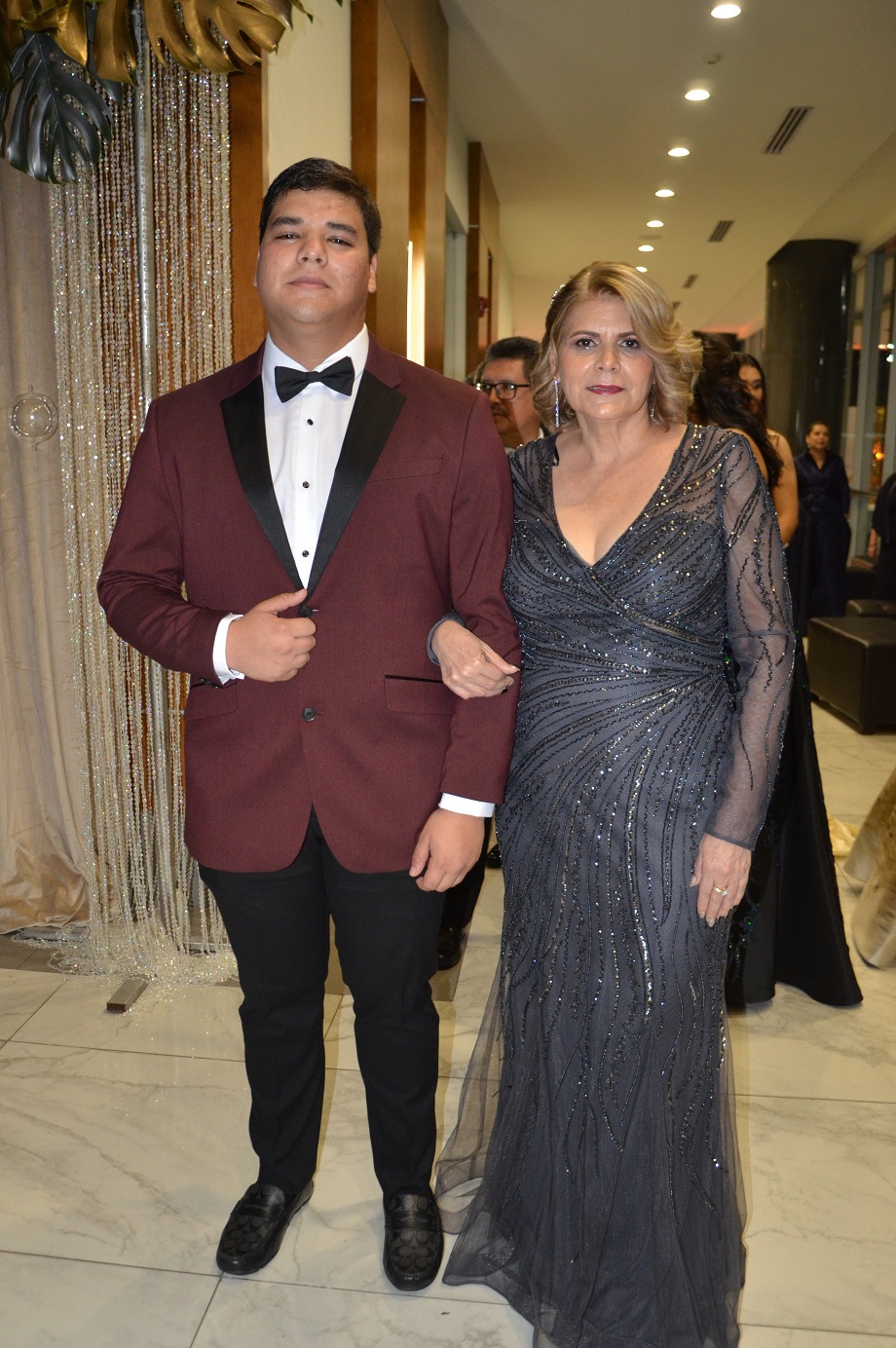 Elegancia y alegría en la fantástica gala de graduación de la SERAN School