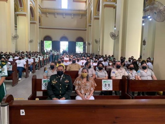 Liceo Militar de Honduras arribó a sus 39 años con solemnes actos conmemorativos 