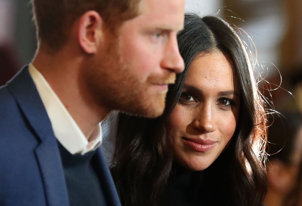 Meghan Markle y el príncipe Harry publican primera foto de su hija Lilibet