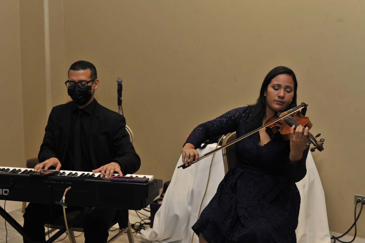 9 Aniversario de ordenación sacerdotal del padre Luis Amador