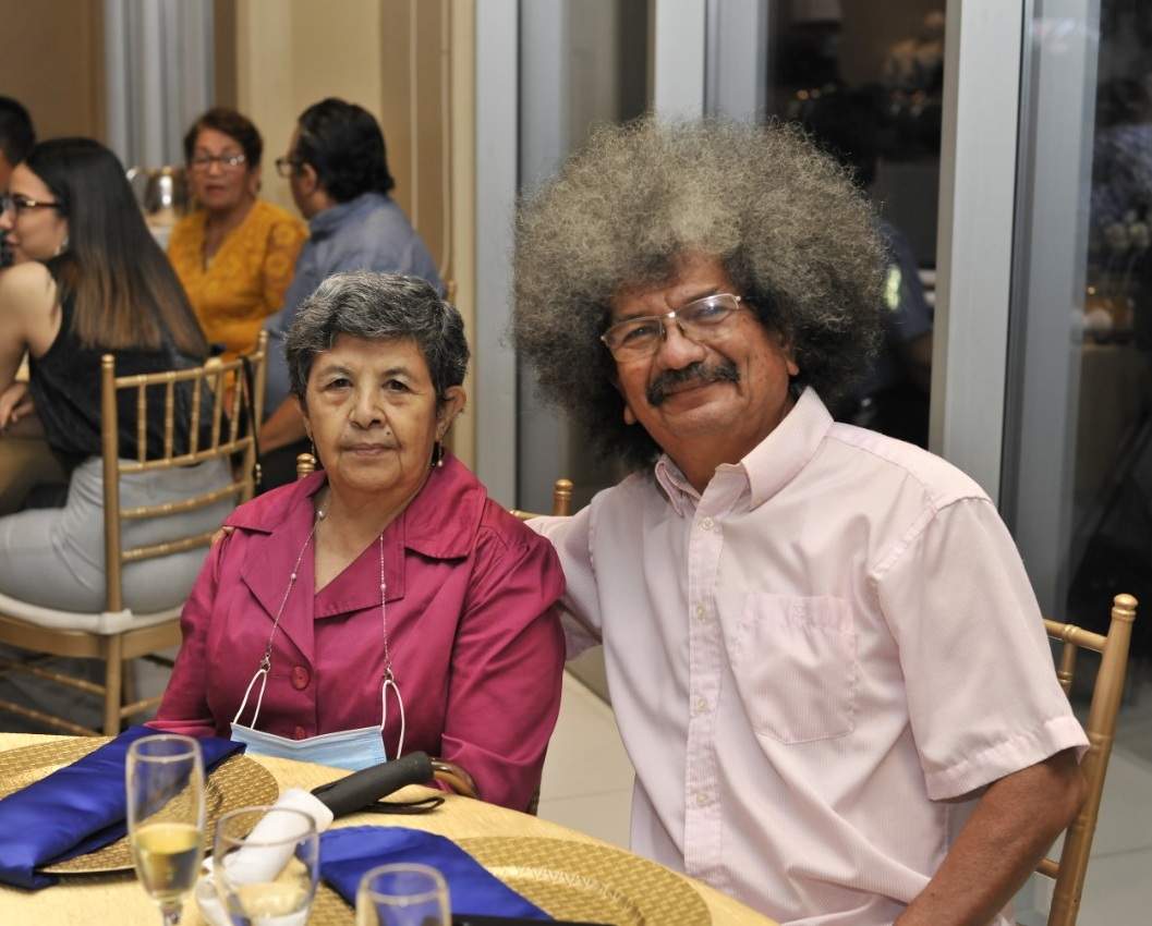 9 Aniversario de ordenación sacerdotal del padre Luis Amador