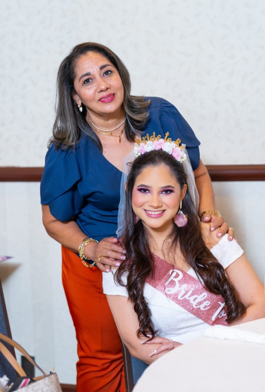 Divertida celebración prenupcial en honor a Génesis Maritza Bustillo