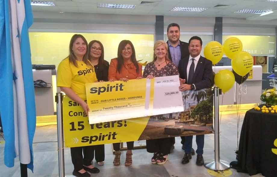 Spirit Airlines celebró el 15 aniversario de operaciones desde el Aeropuerto Internacional Ramón Villeda Morales