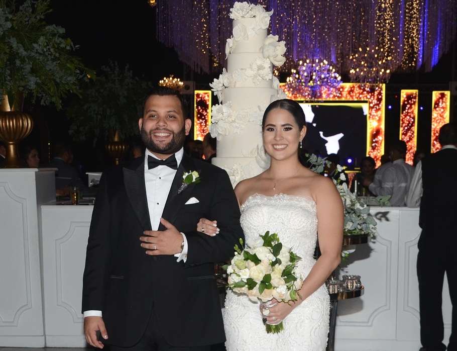 La boda Beker Turcios y Karol Chahín… elegante y con muchísima clase