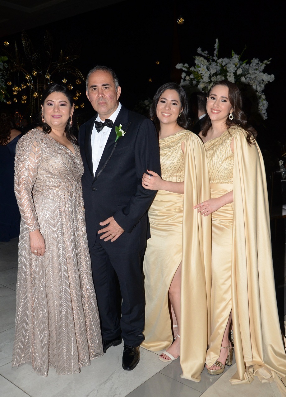 La boda Beker Turcios y Karol Chahín… elegante y con muchísima clase