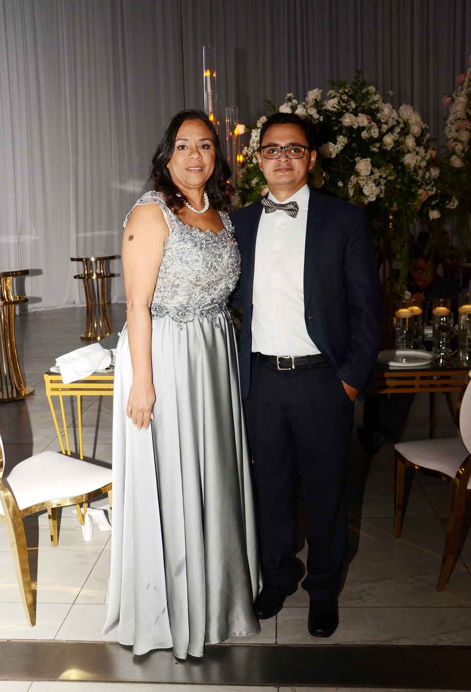 La boda de Henry Roberto y Sheril Gissel… un amor justo a la medida