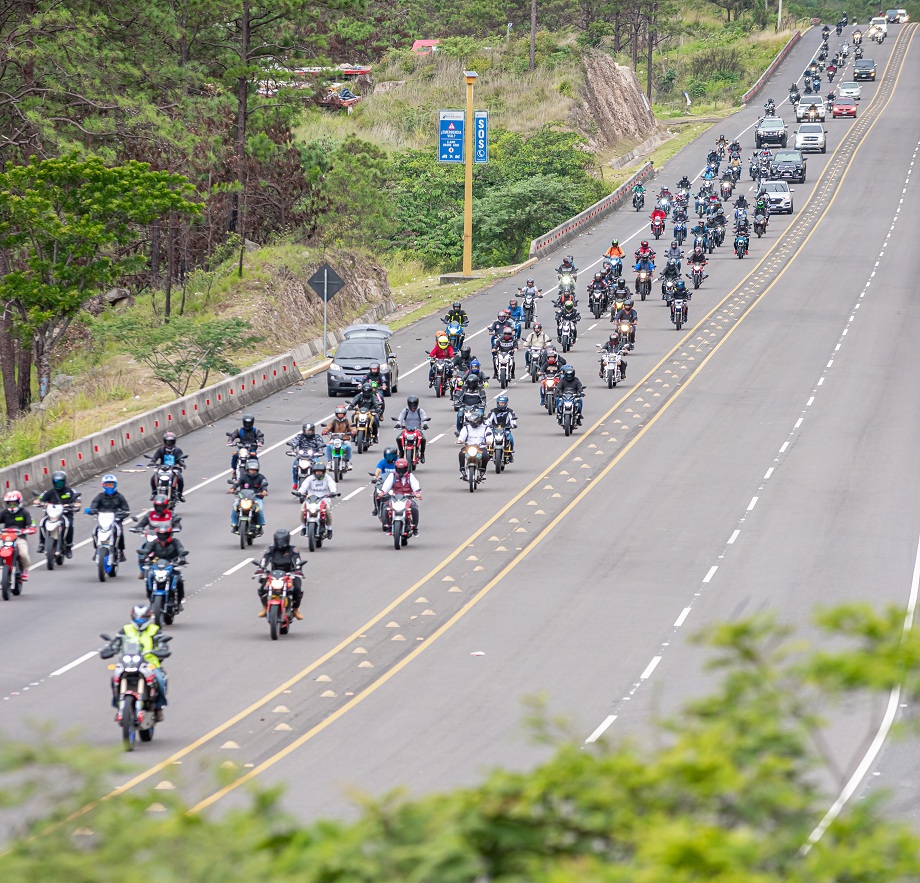 Ultramotor anfitrión de la rodada más grande de honduras “Destino Yamaha”