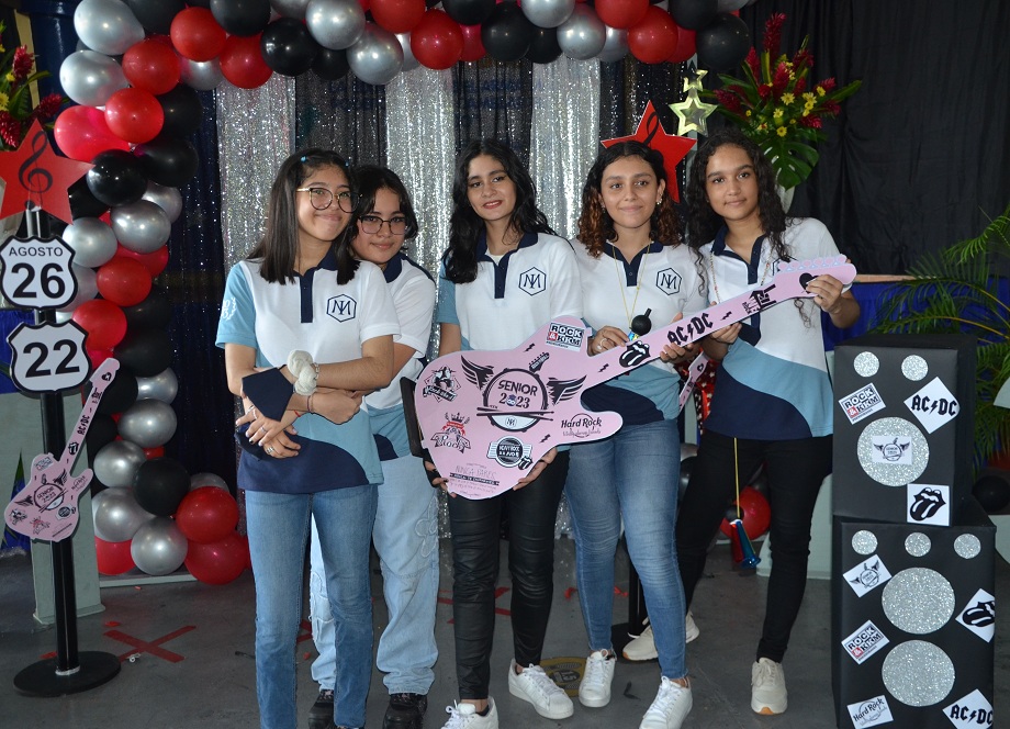 ¡Al estilo rock! así fue la Seniors Entrance 2023 de la Escuela Kiddy Kat Morazzanni