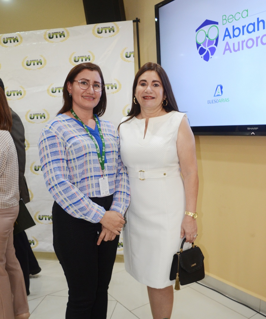 Lanzan programa de becas para mujeres hondureñas en carreras de ciencias y tecnología