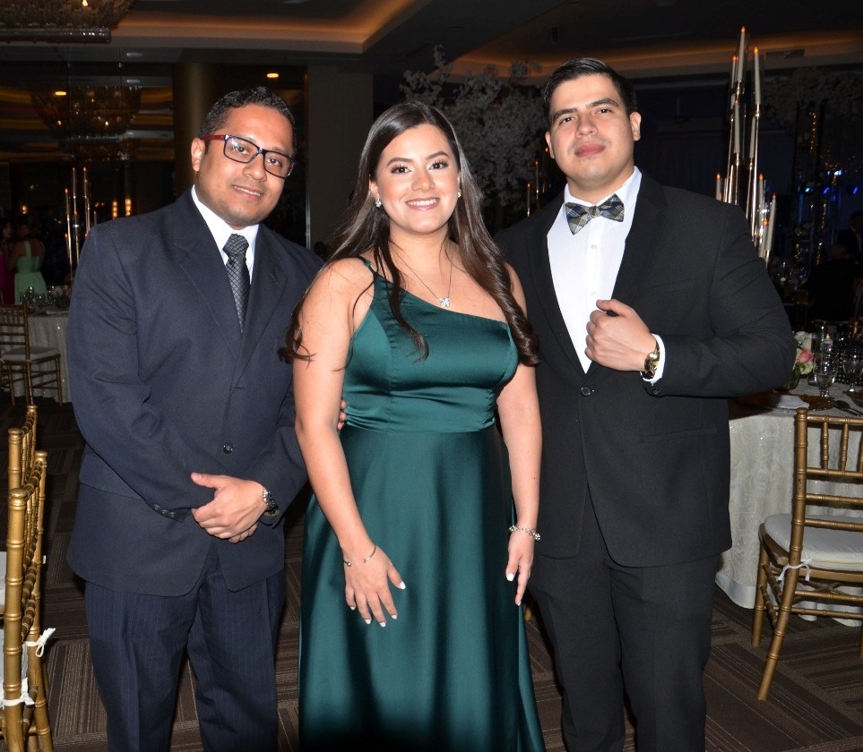 La boda de Joshua Nassar y Beatriz Valladares… emotiva y alegre