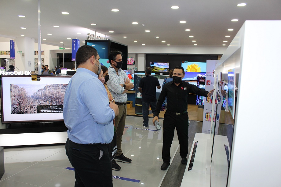 ¡JETSTEREO junto a Samsung, LG y Hisense presentaron lo mejor en Televisores en su TV Showroom!