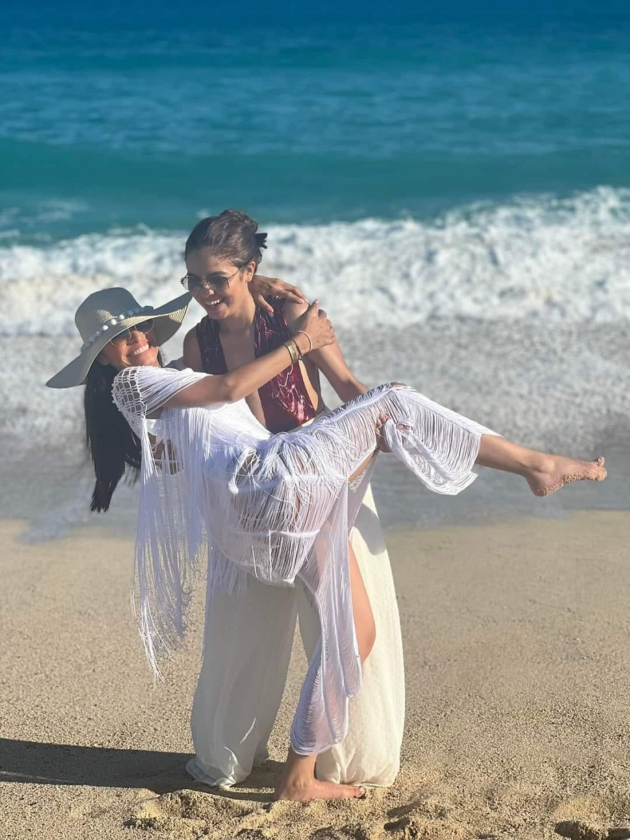 Brenda Palada protagoniza su fabulosa Bachelorette Getaway en Cabos San Lucas