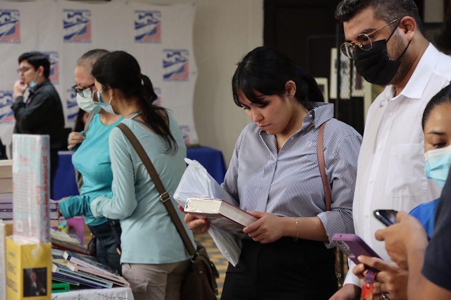 Con éxito se realiza la segunda edición de la Feria del Libro 2022 en San Pedro Sula