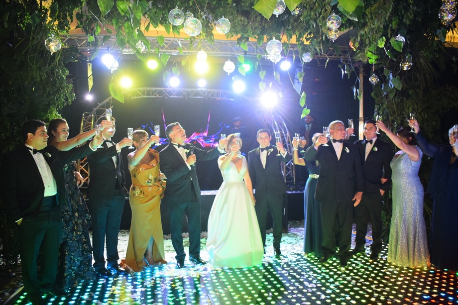 La boda de Christian Salas y Nicole Vaquero…Sencillamente ¡inolvidable!