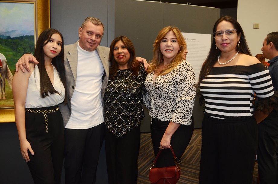 Grupo Cultural Tribu y Banpais rinden homenaje a Guillermo Anderson y al poeta Héctor Flores