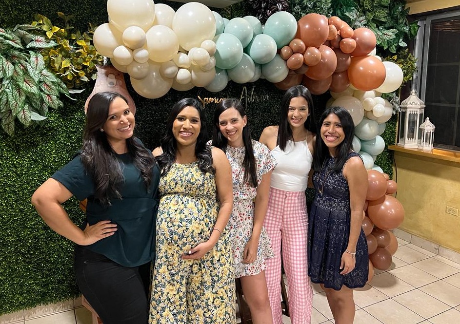 Ameno Baby shower para darle la bienvenido a Samuel Adrián