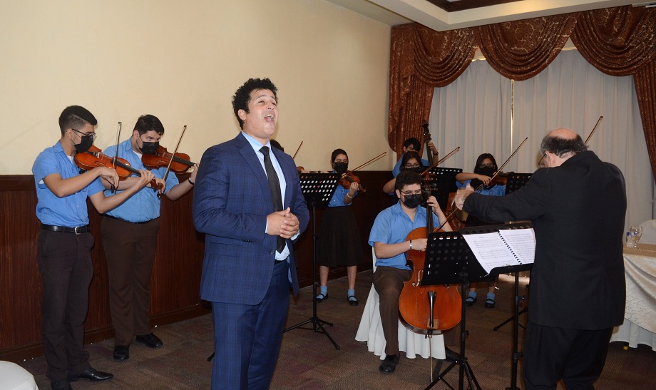 Concierto de gala para festejar el 77 aniversario de la Escuela Victoriano López