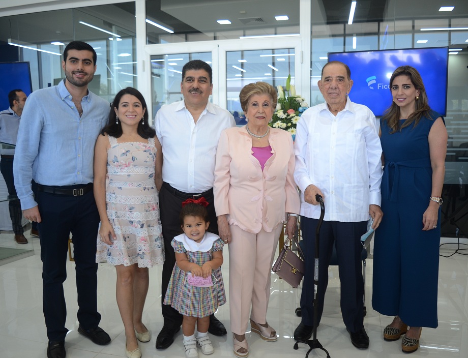 Diunsa inaugura su séptima tienda en Plaza Universal de San Pedro Sula