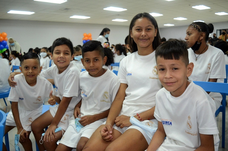 Alegría y emoción en la clausura de la temporada 2022 Escuela socio-deportiva “Formando Campeones”