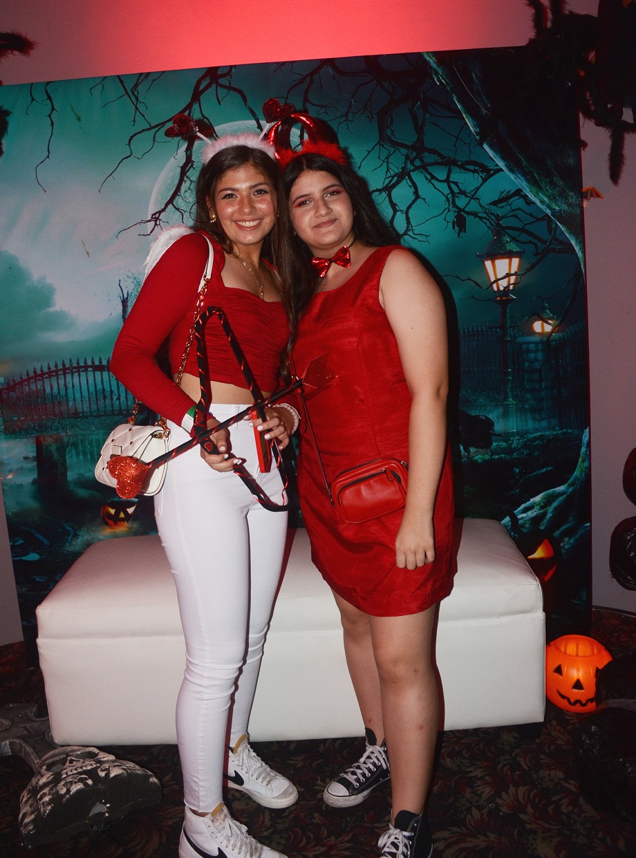 Escalofriante y divertida Halloween Party