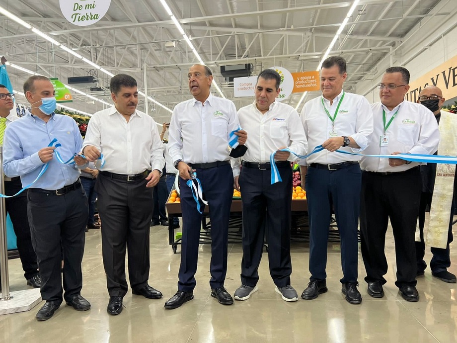 Supermercados La Colonia apertura su bella tienda en Plaza Universal de San Pedro Sula