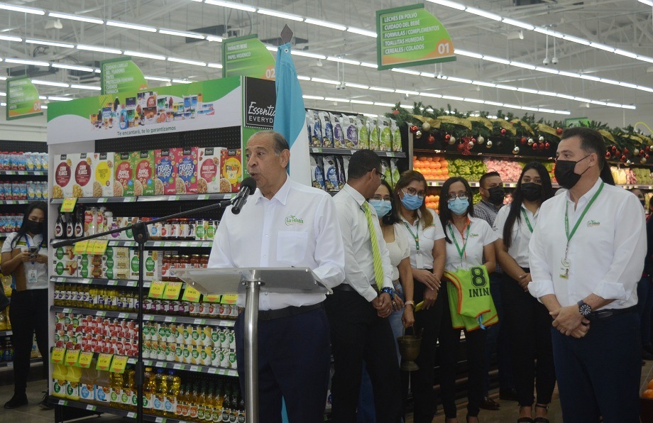 Supermercados La Colonia apertura su bella tienda en Plaza Universal de San Pedro Sula