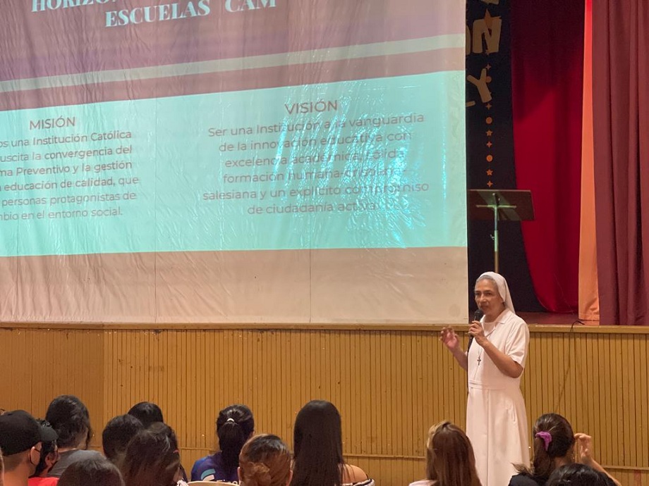 Instituto María Auxiliadora clausurar el año escolar 2022 con alegre convivio familiar