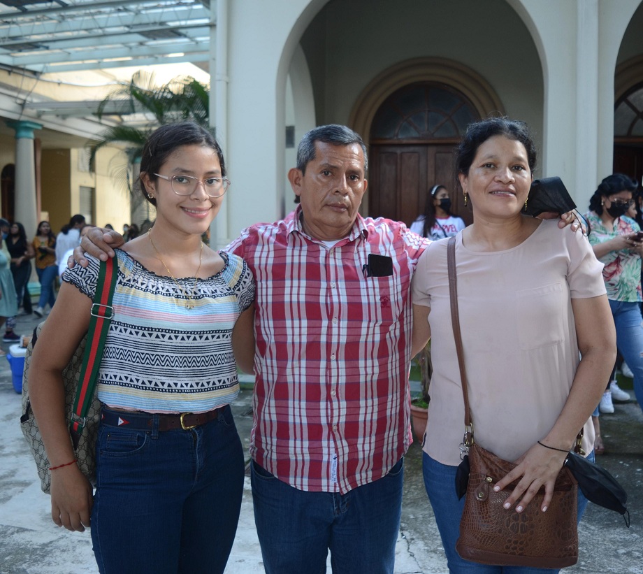 Instituto María Auxiliadora clausurar el año escolar 2022 con alegre convivio familiar