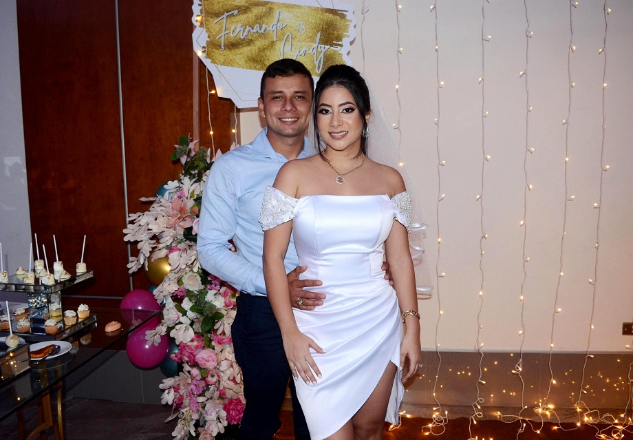 Cindy Padilla y Fernando Interiano despiden su soltería a unos días de su boda