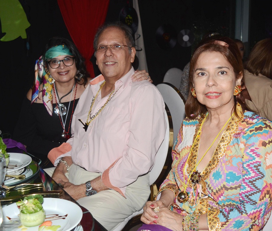 Una Disco Party celebrando el cumpleaños de Jackie Babún