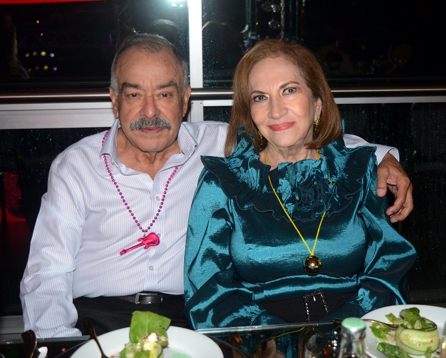 Una Disco Party celebrando el cumpleaños de Jackie Babún