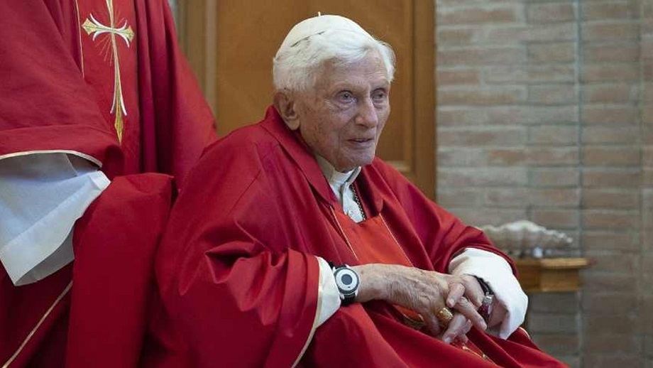 Muere el papa emérito Benedicto XVI a los 95 años