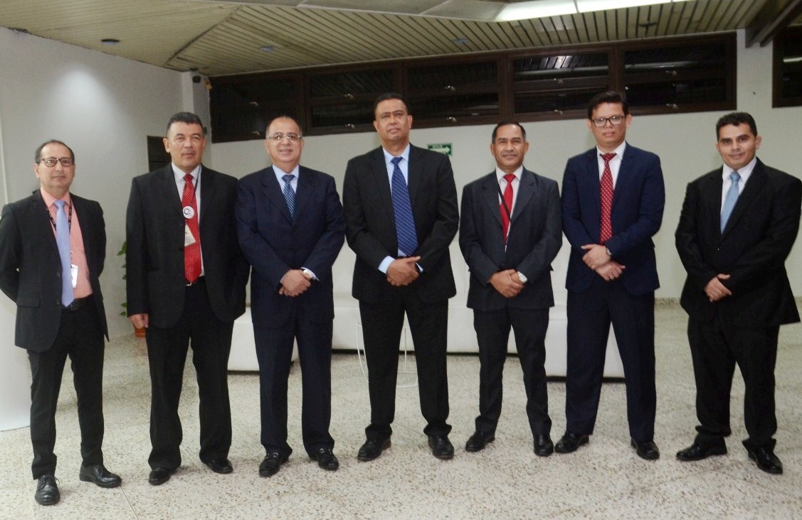 “Sentimientos y Colores 2022” la exposición pictórica inaugurada en el Banco Central de Honduras