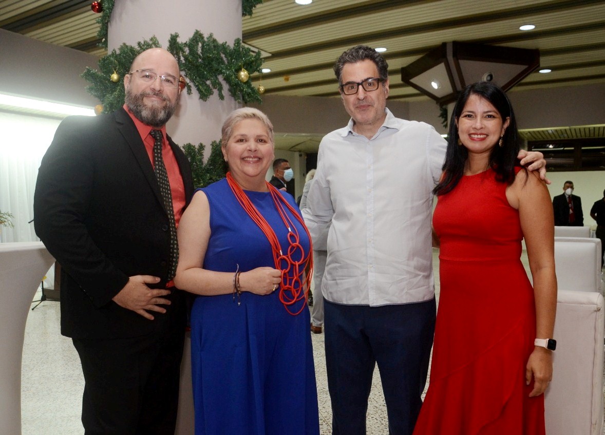 “Sentimientos y Colores 2022” la exposición pictórica inaugurada en el Banco Central de Honduras