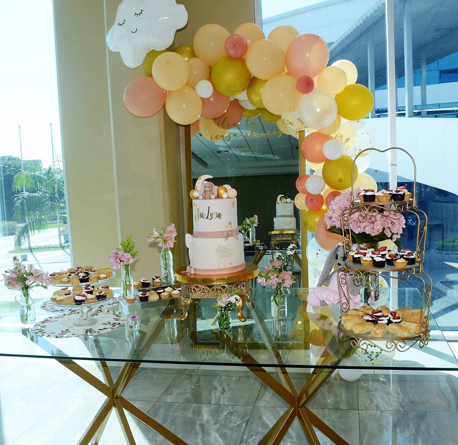 Delicado baby shower en honor a Carmen de Icaza