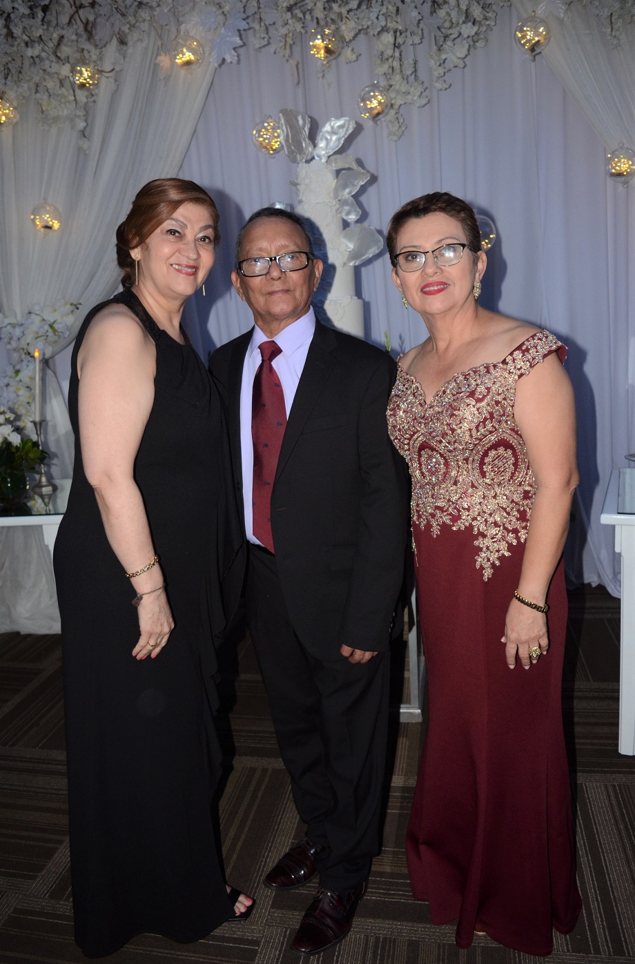 La boda de Fernando Interiano y Cindy Padilla… la unión de dos almas enamoradas