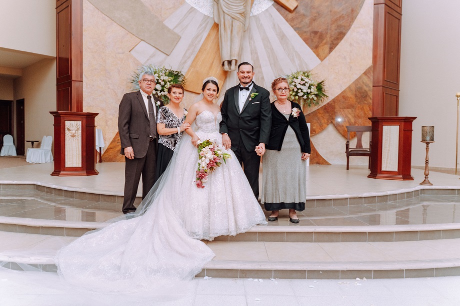 La boda de Héctor Luis Ponce y Patricia Jackeline Interiano… una bella historia de amor