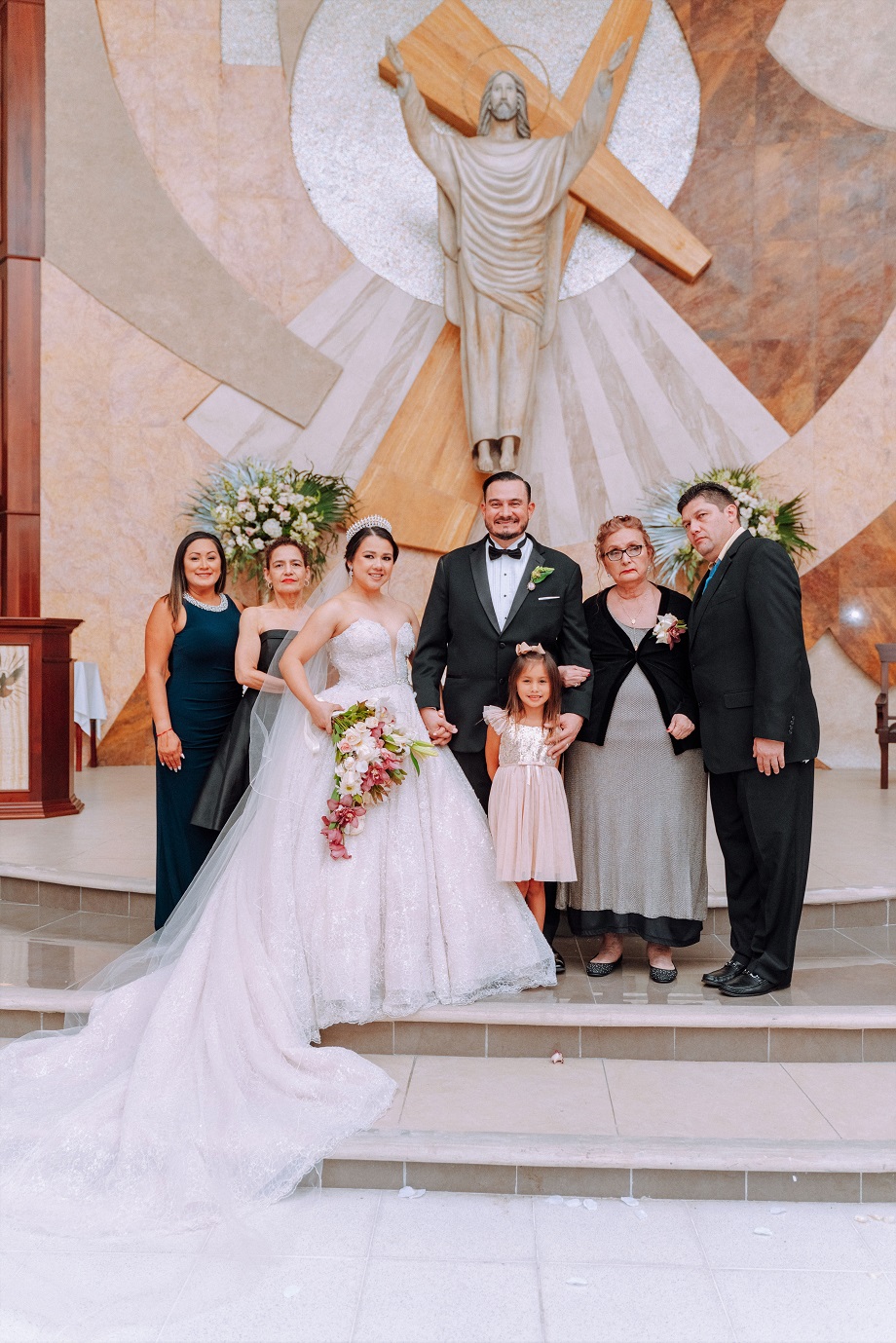 La boda de Héctor Luis Ponce y Patricia Jackeline Interiano… una bella historia de amor