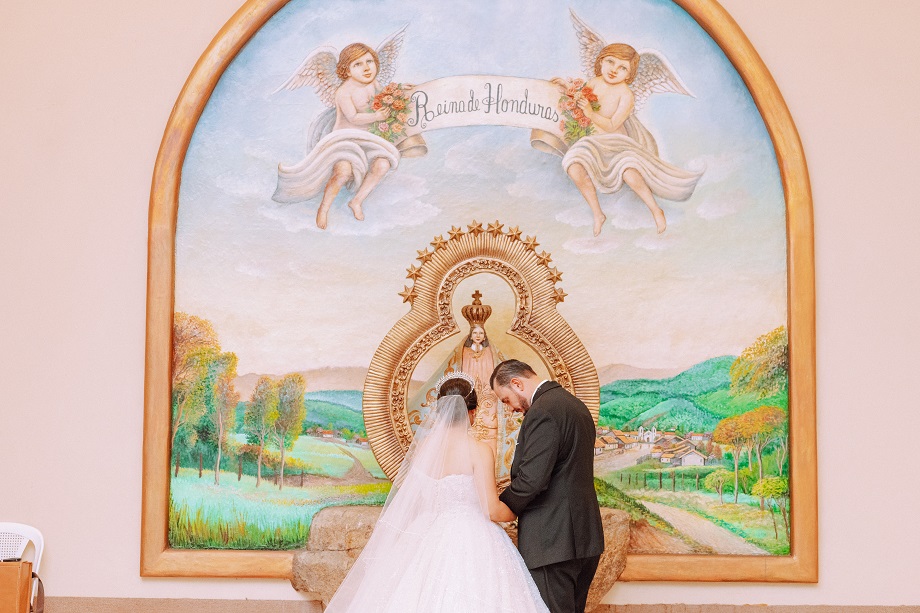 La boda de Héctor Luis Ponce y Patricia Jackeline Interiano… una bella historia de amor